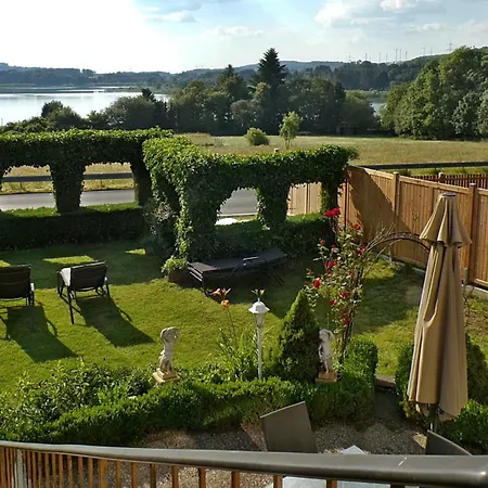 بيت للعطل Am Seeblick Garten, Grill, Billard, Dart, Bike, Sauna Ww-seeblick Driedorf